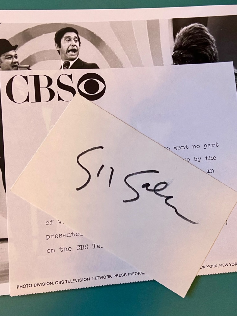 Soupy sales show autograph  CBS hand signed - Picture 6 of 12